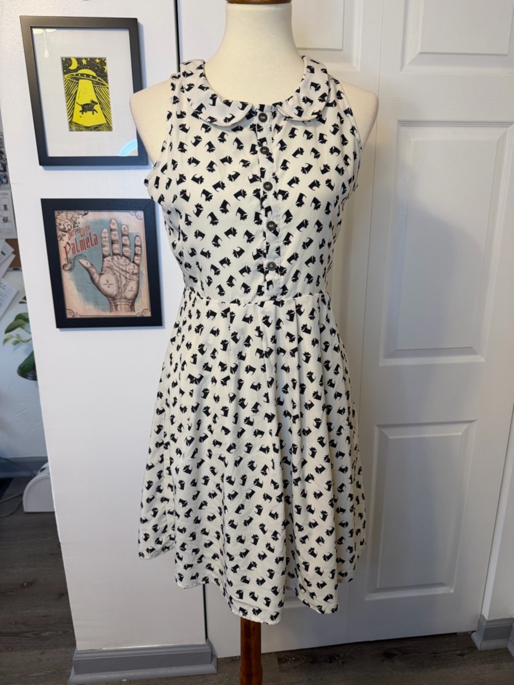 Women’s Cream and Black Novelty Scottie Dog Print Sleeveless Dress